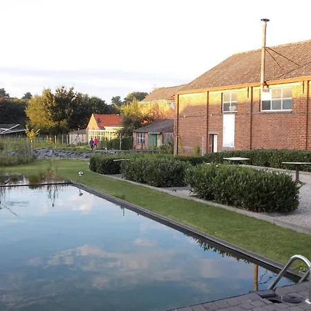 B&B 'T Sprankelend Toeval Bed & Breakfast 4*